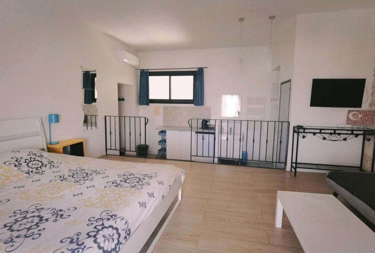 Chez Waucquier Villa Beaucaire  Eksteriør bilde